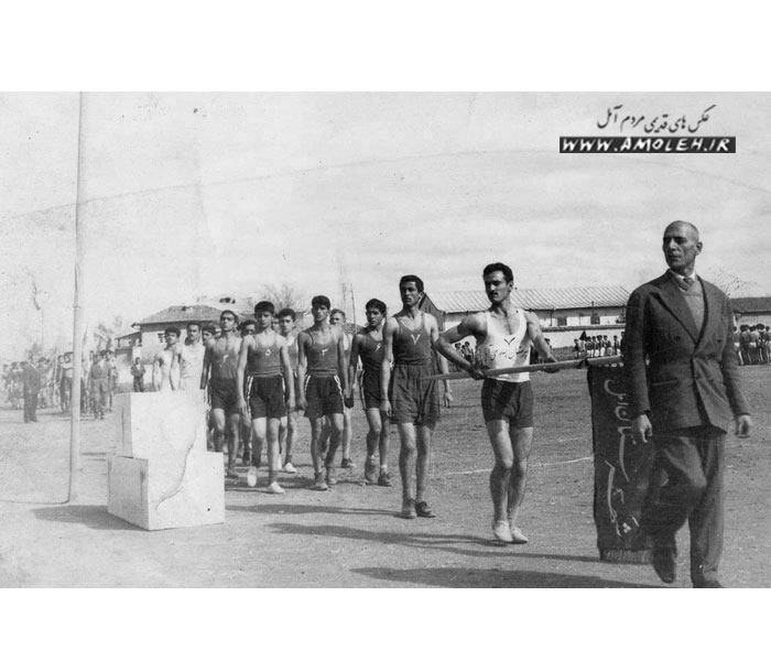 رژه ورزشکاران دهه 20